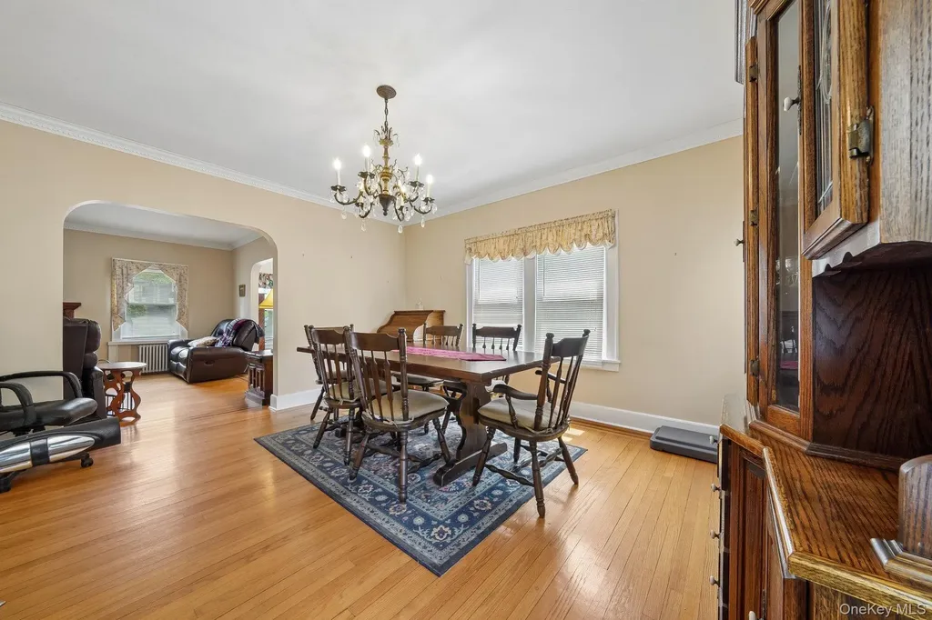 169 Devoe Avenue Yonkers NY 10705