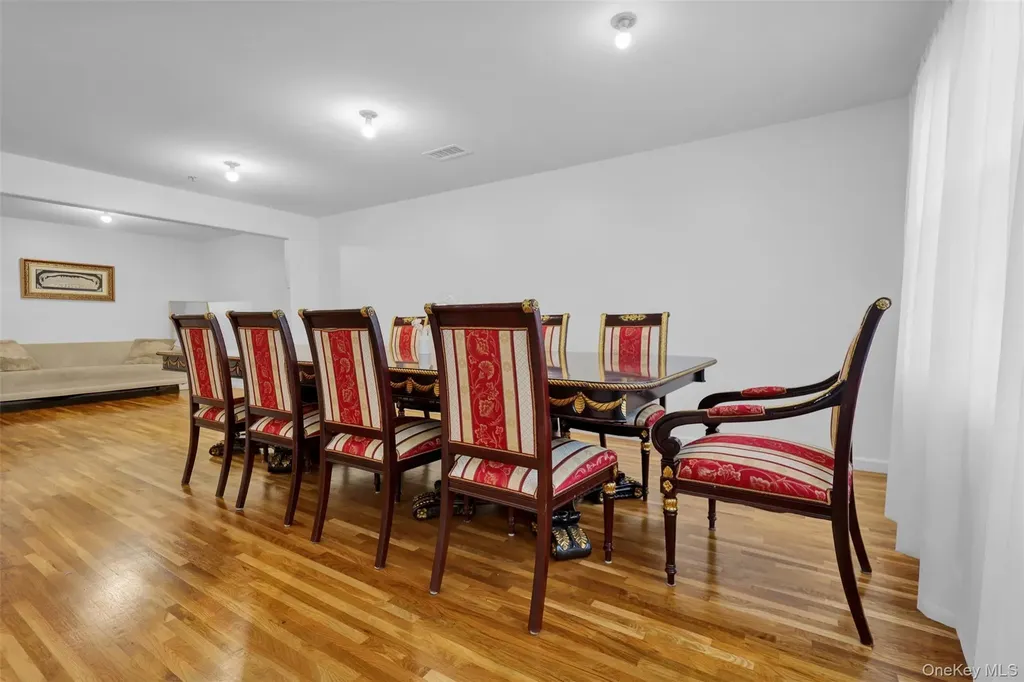 8 Elm Street Spring Valley NY 10977