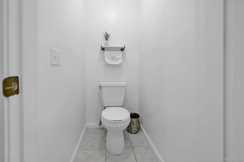 8 Elm Street Spring Valley NY 10977