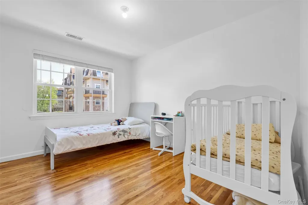 8 Elm Street Spring Valley NY 10977