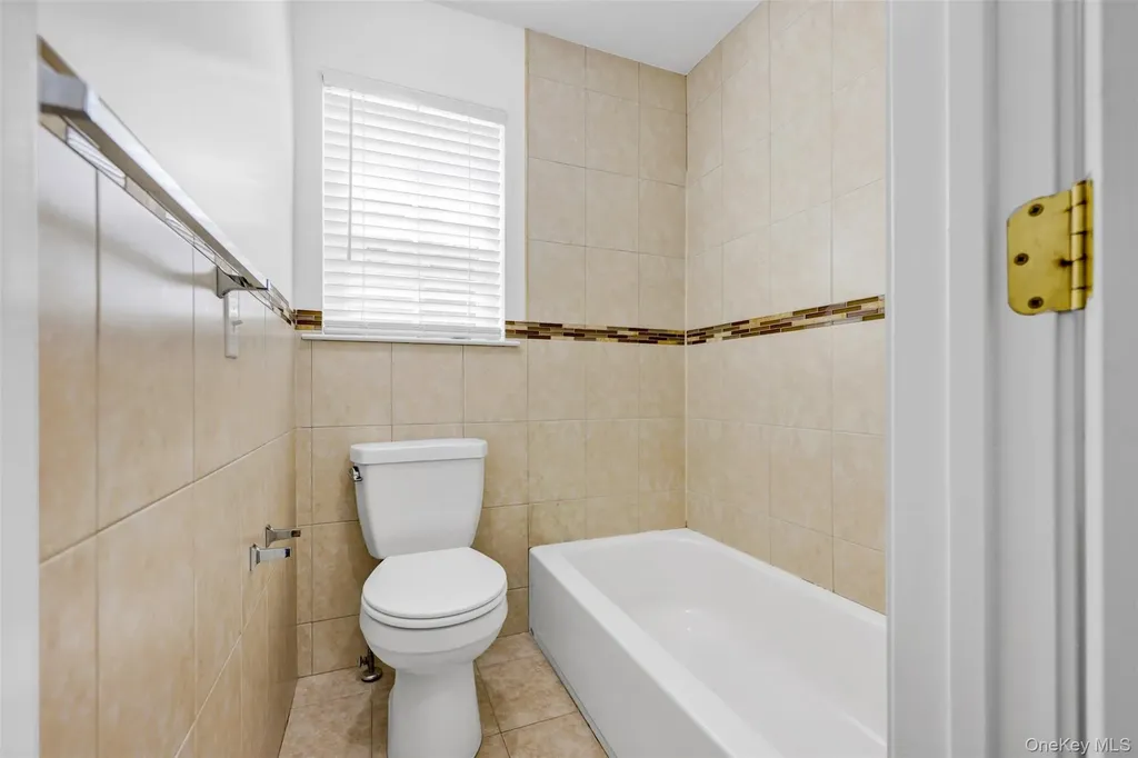 8 Elm Street Spring Valley NY 10977