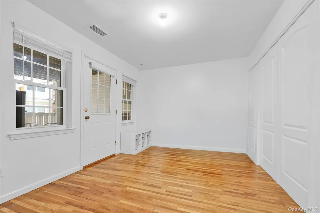 8 Elm Street Spring Valley NY 10977