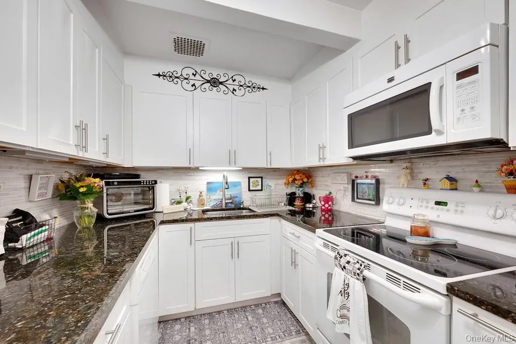 117 De Haven Drive Yonkers NY 10703