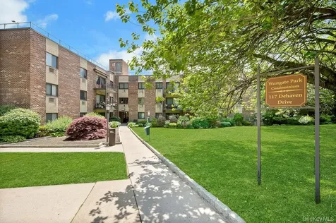 117 De Haven Drive Yonkers NY 10703