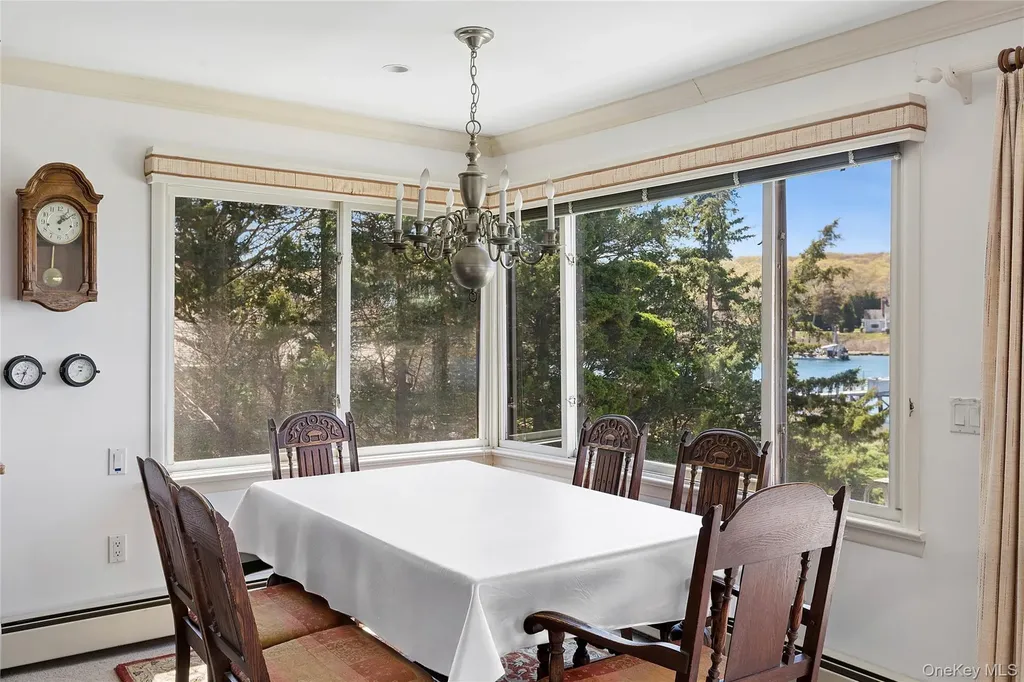 100 Crescent Sag Harbor NY 11963