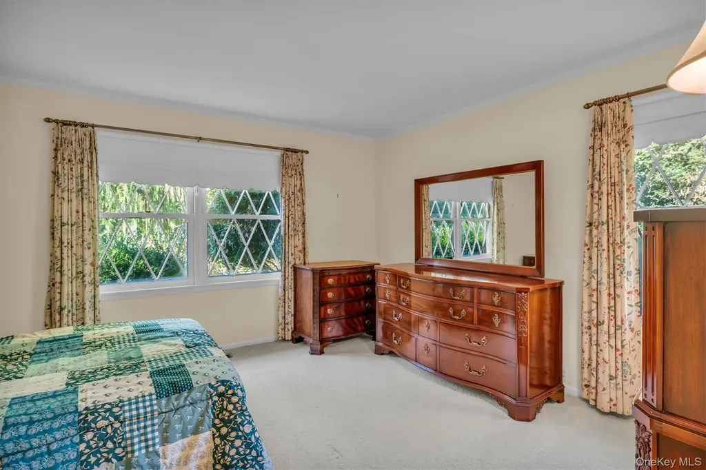133 Old Field Road Setauket NY 11733