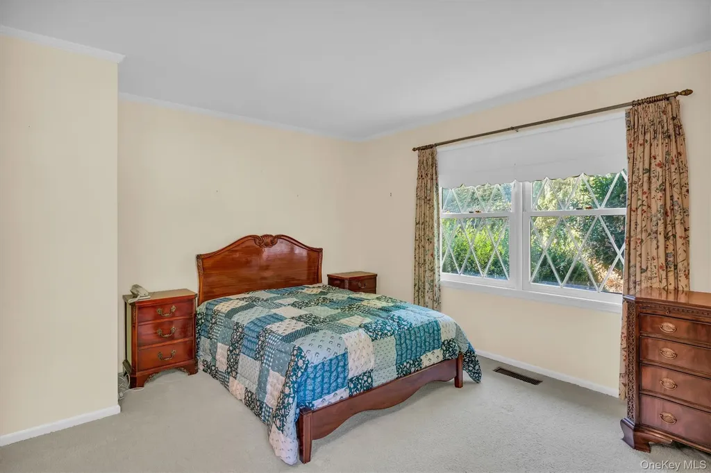 133 Old Field Road Setauket NY 11733