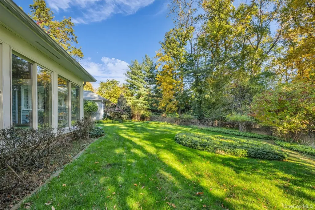 133 Old Field Road Setauket NY 11733