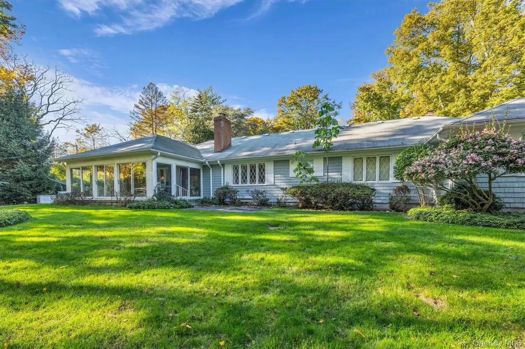 133 Old Field Road Setauket NY 11733
