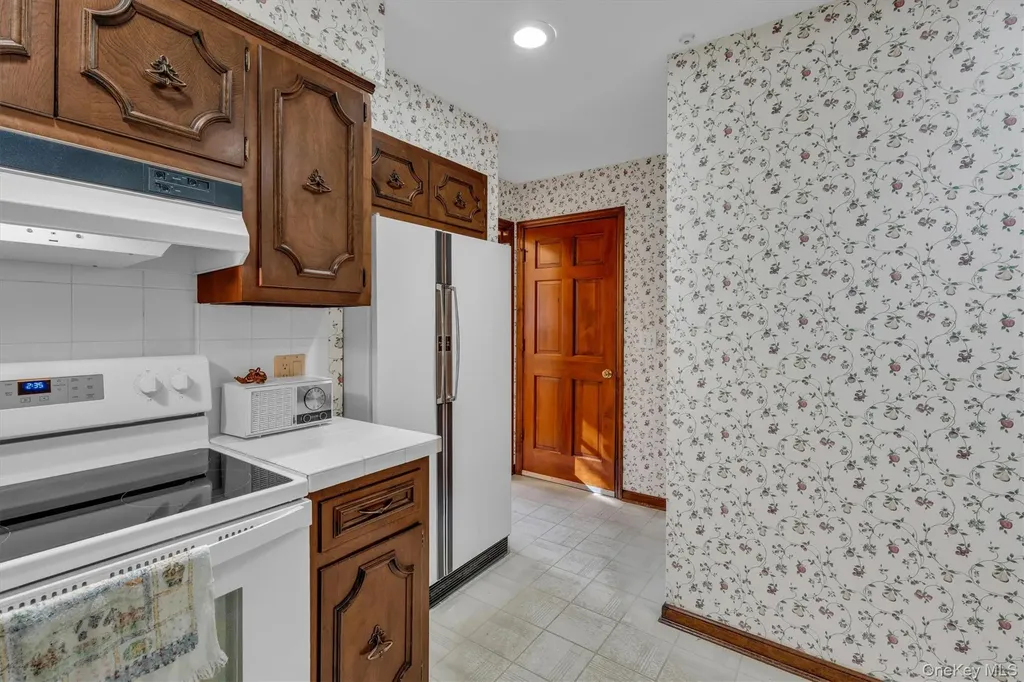 133 Old Field Road Setauket NY 11733