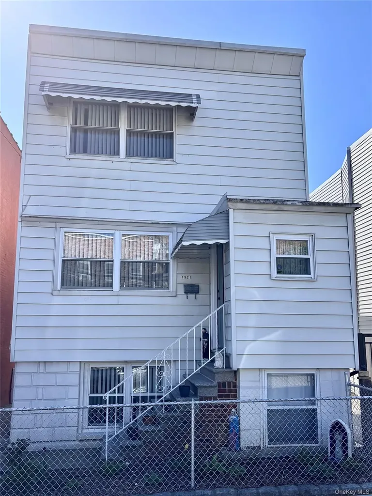 1921 Edison Avenue Bronx NY 10461