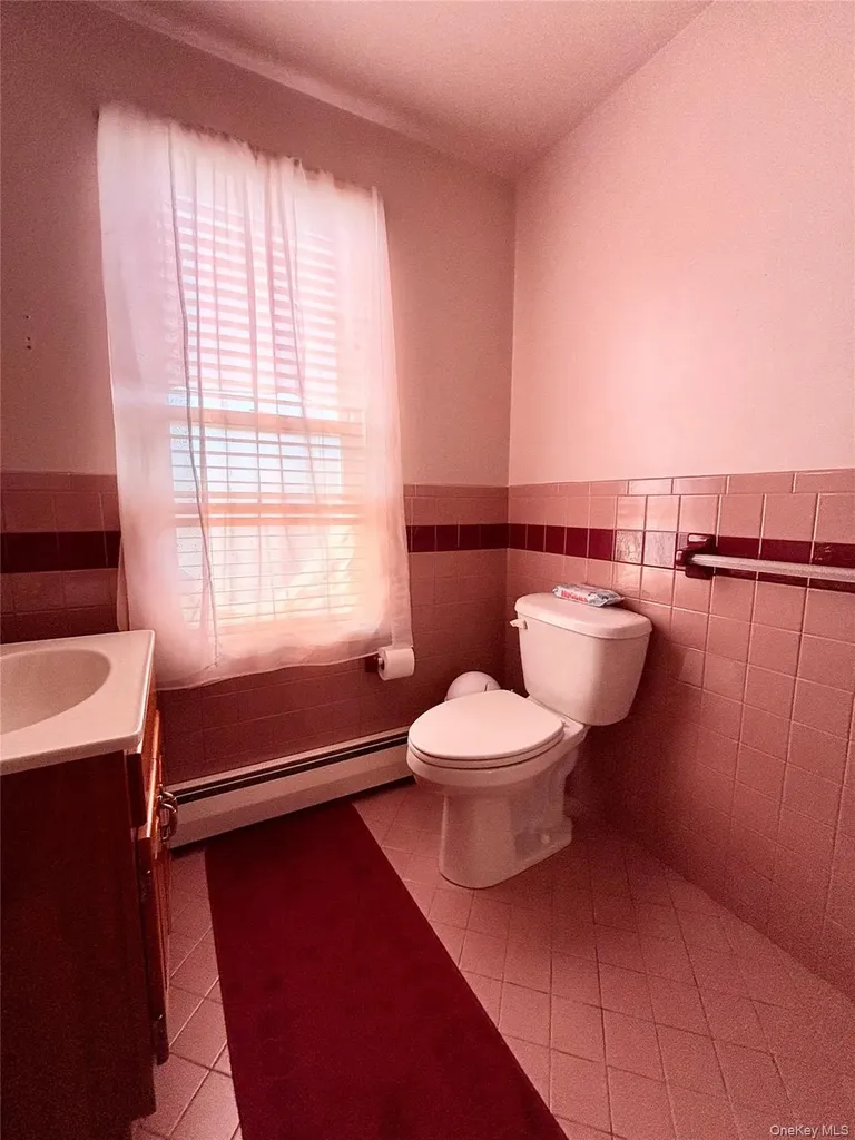 1921 Edison Avenue Bronx NY 10461