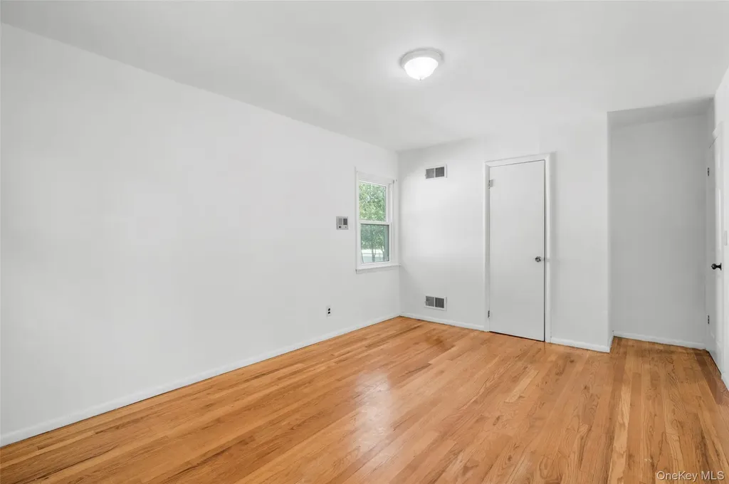 71 Bacon Place Yonkers NY 10710