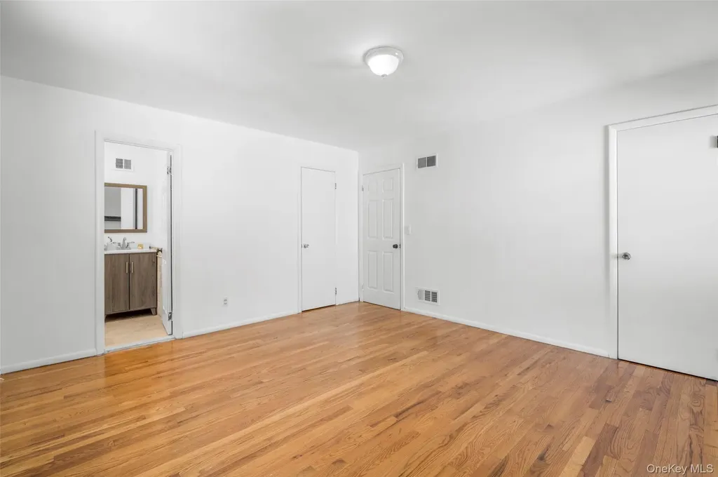 71 Bacon Place Yonkers NY 10710