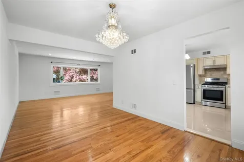 71 Bacon Place Yonkers NY 10710