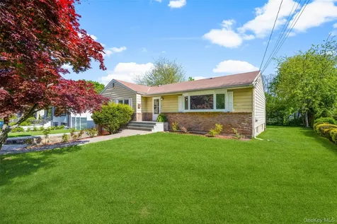 71 Bacon Place Yonkers NY 10710