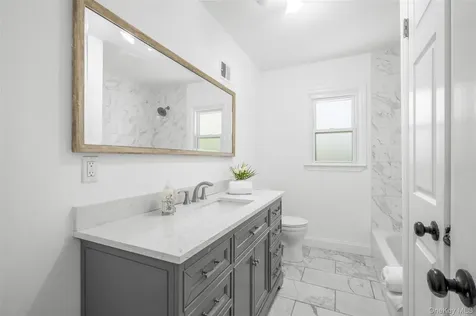 71 Bacon Place Yonkers NY 10710