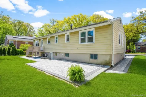 71 Bacon Place Yonkers NY 10710