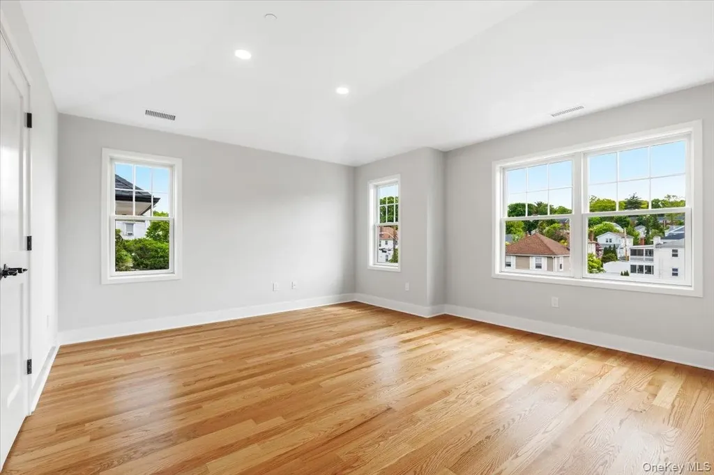 3 Pine Street West Harrison NY 10604
