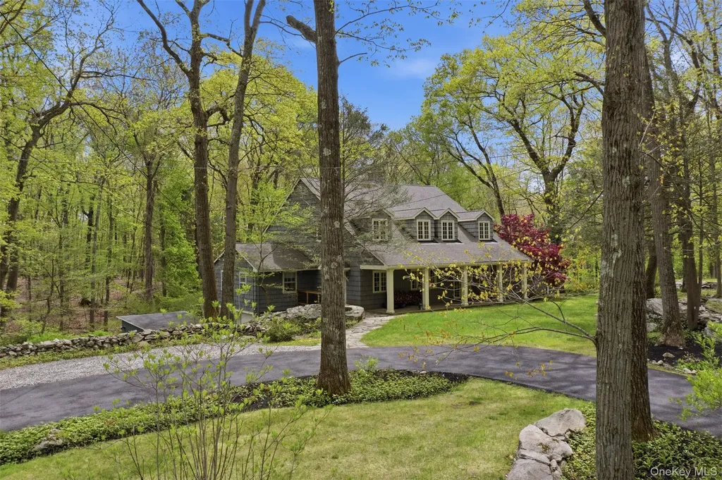 29 E Kinnicutt Road Pound Ridge NY 10576