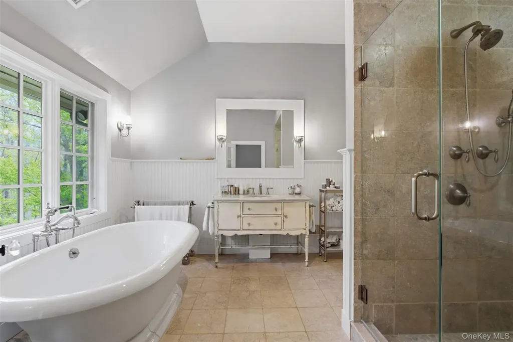 29 E Kinnicutt Road Pound Ridge NY 10576