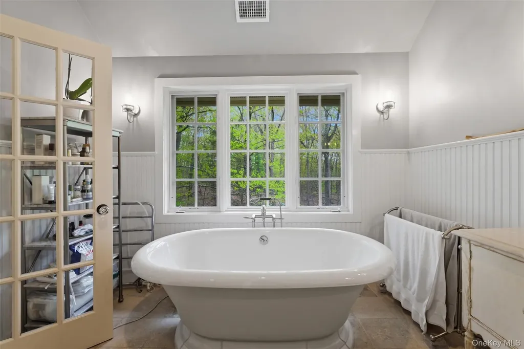 29 E Kinnicutt Road Pound Ridge NY 10576
