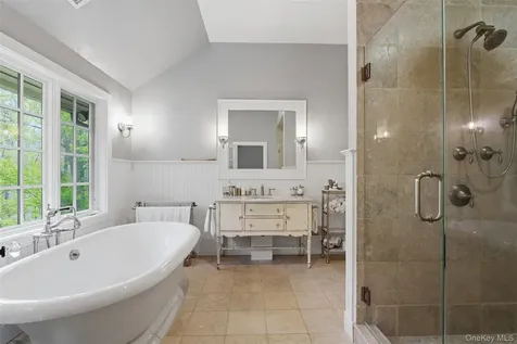 29 E Kinnicutt Road Pound Ridge NY 10576