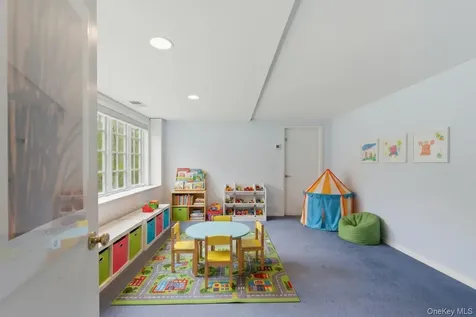 29 E Kinnicutt Road Pound Ridge NY 10576