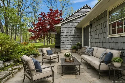 29 E Kinnicutt Road Pound Ridge NY 10576