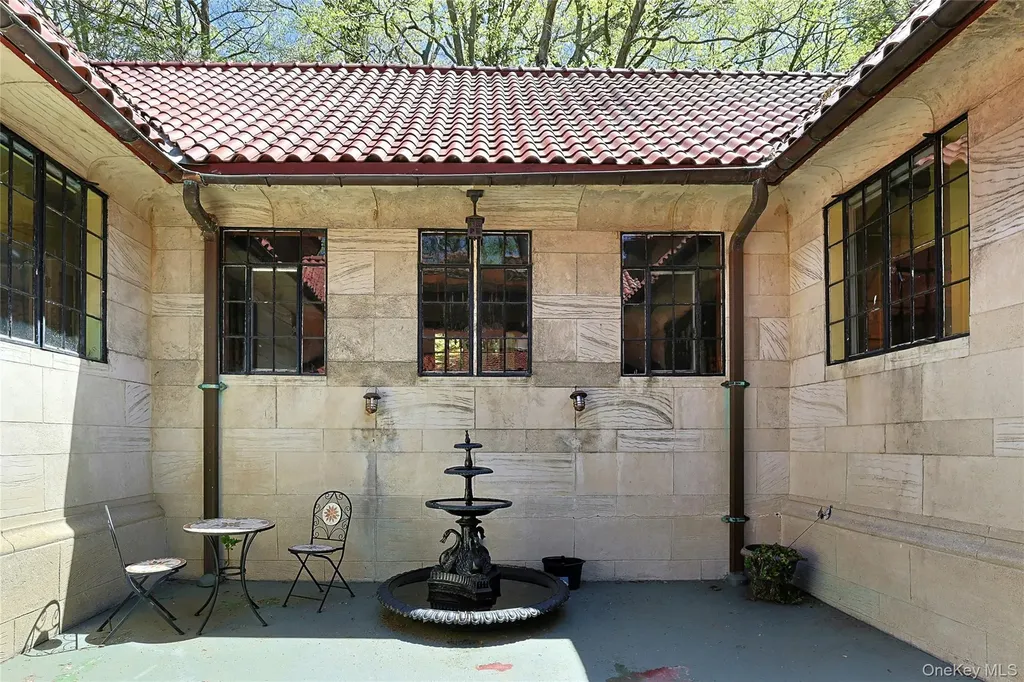 16 Lewis Road Irvington NY 10533