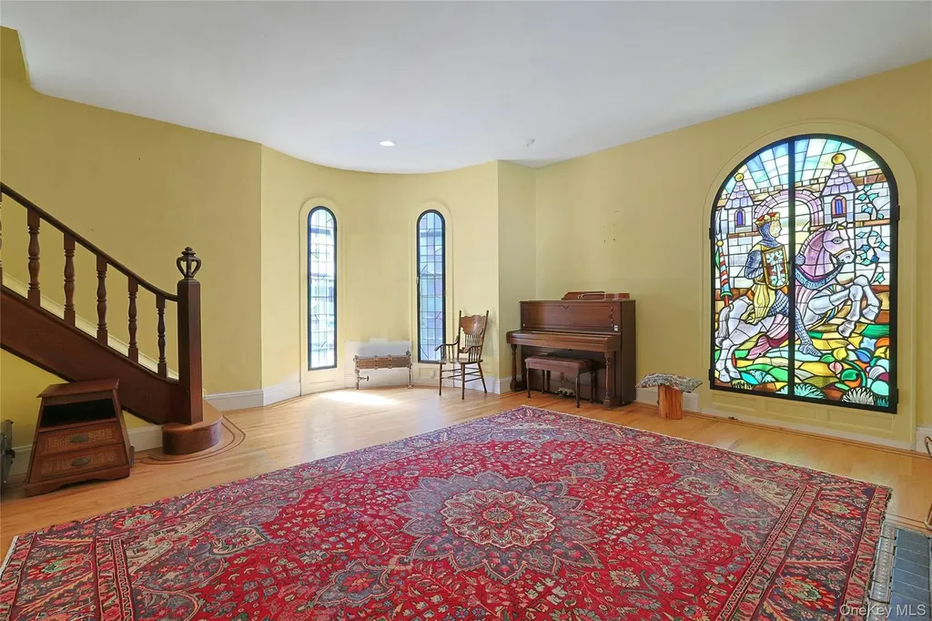 16 Lewis Road Irvington NY 10533