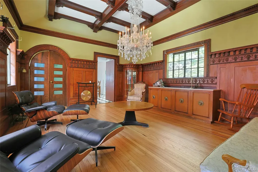 16 Lewis Road Irvington NY 10533