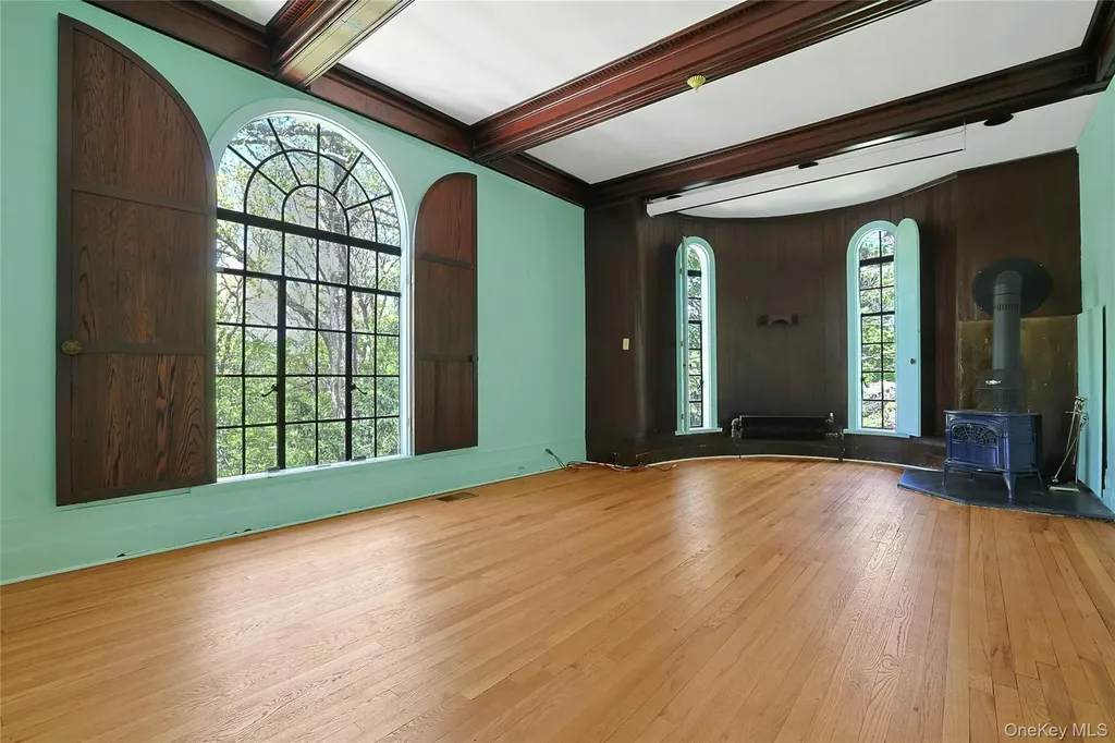 16 Lewis Road Irvington NY 10533