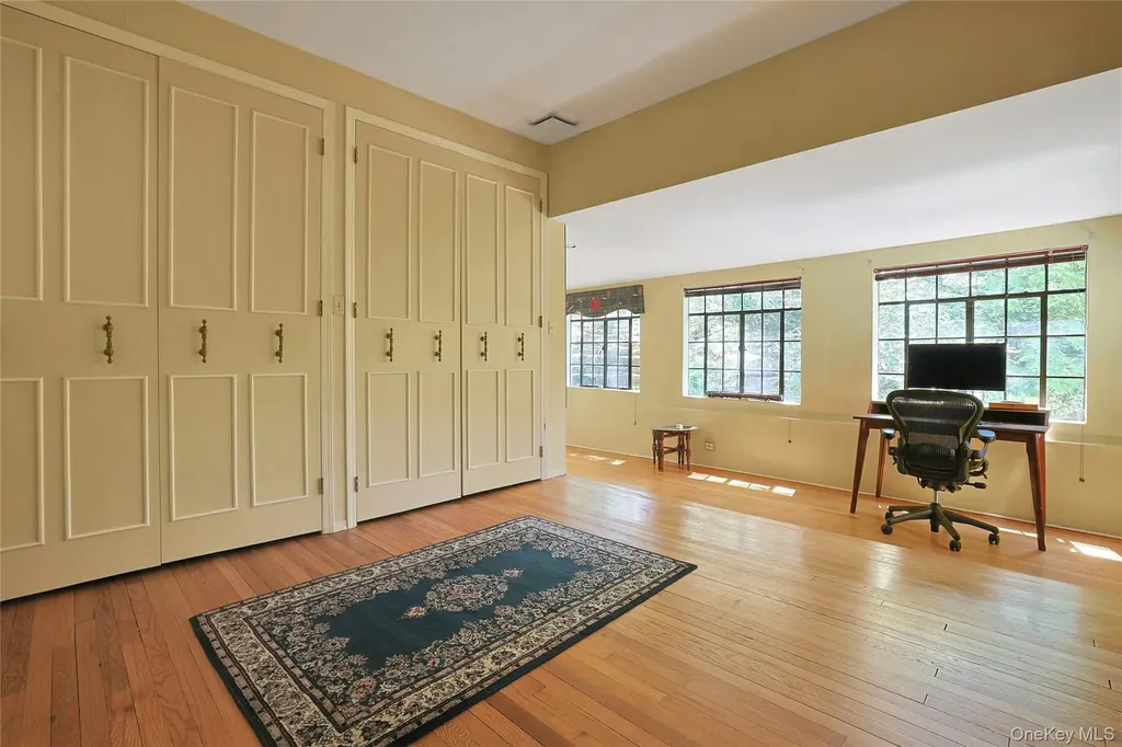 16 Lewis Road Irvington NY 10533