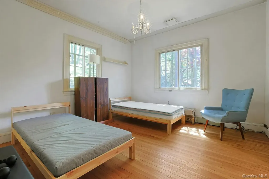 16 Lewis Road Irvington NY 10533