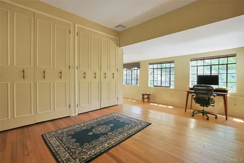 16 Lewis Road Irvington NY 10533