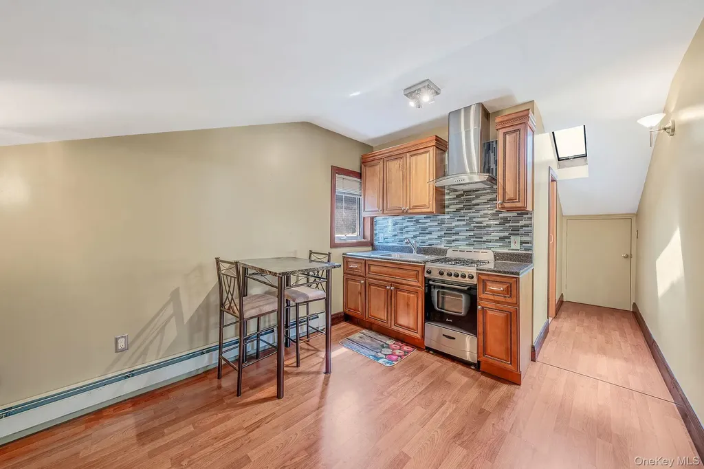 51-78 72nd Place Maspeth NY 11377