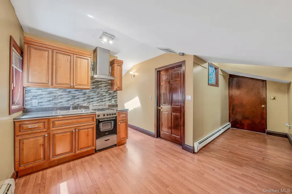 51-78 72nd Place Maspeth NY 11377