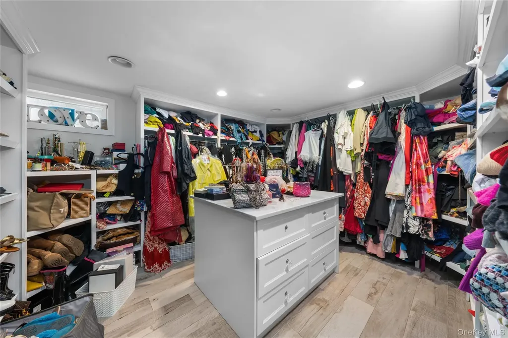 8015 250th Street Bellerose NY 11426