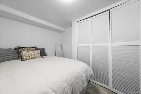 8015 250th Street Bellerose NY 11426
