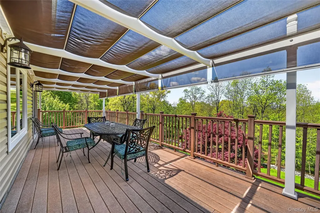 77 Maidstone Drive Walden NY 12586