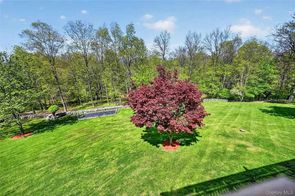 77 Maidstone Drive Walden NY 12586