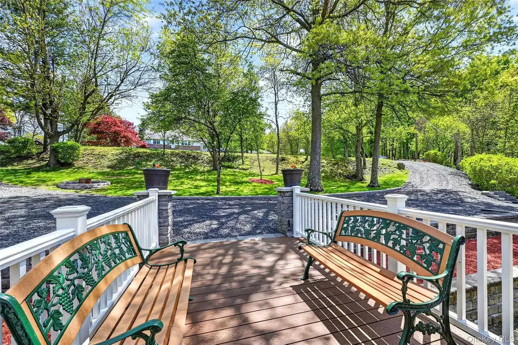 77 Maidstone Drive Walden NY 12586