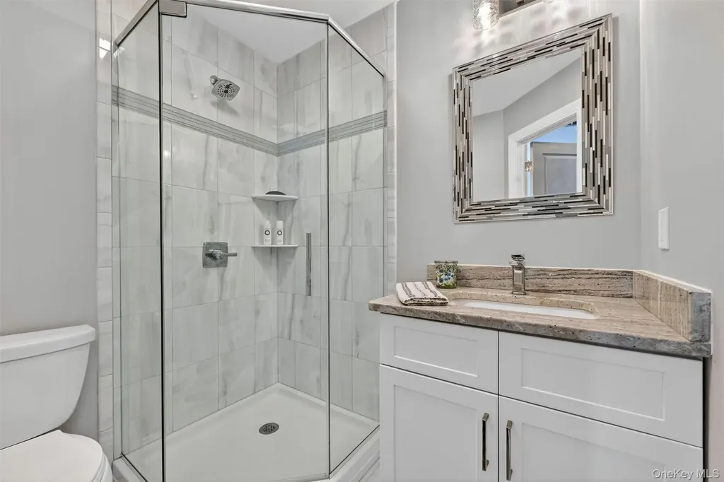 721 Hewitt Lane New Windsor NY 12553