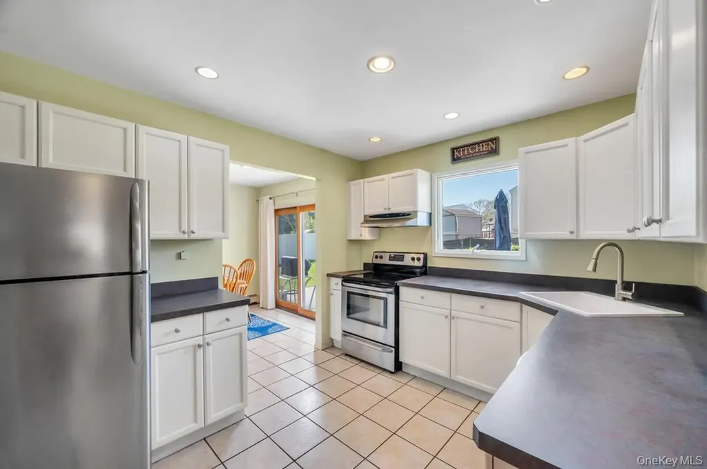 26 Orchid Road East Patchogue NY 11772
