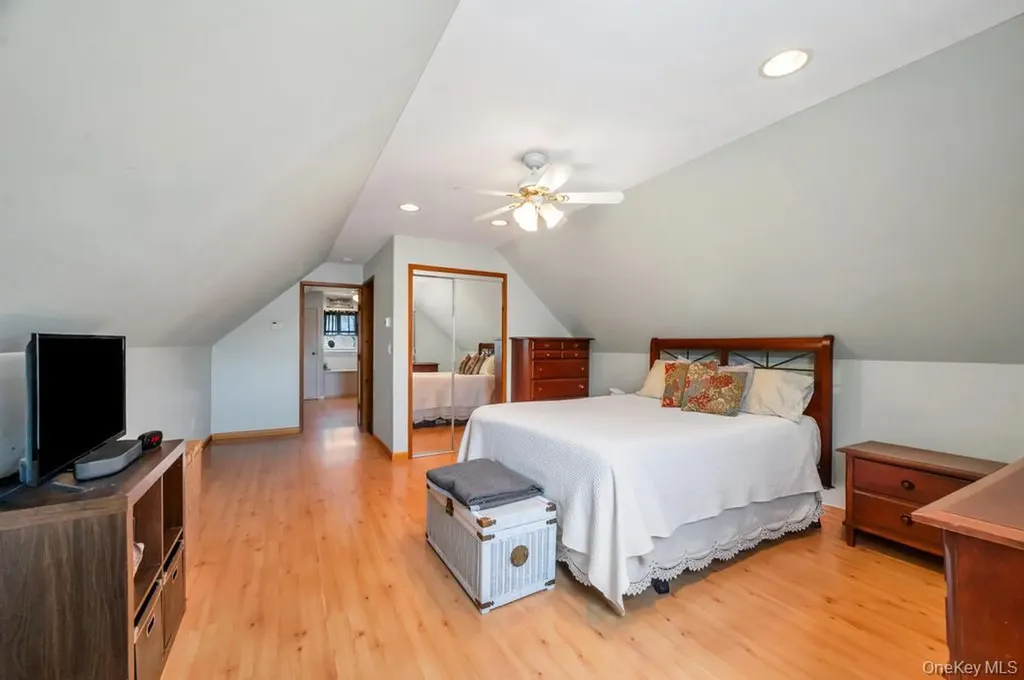 26 Orchid Road East Patchogue NY 11772