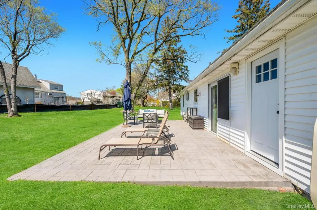 26 Orchid Road East Patchogue NY 11772