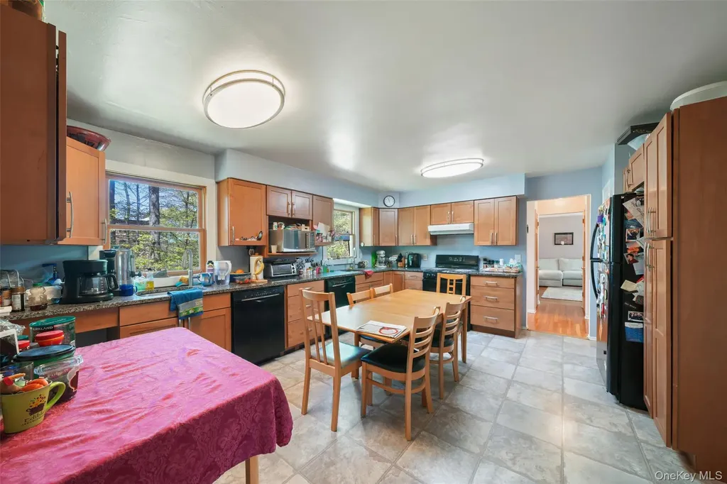 13 Kupperman Lane Monsey NY 10952