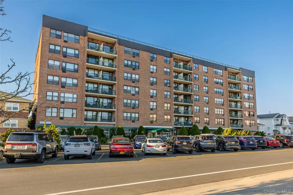 333 E Broadway Long Beach NY 11558