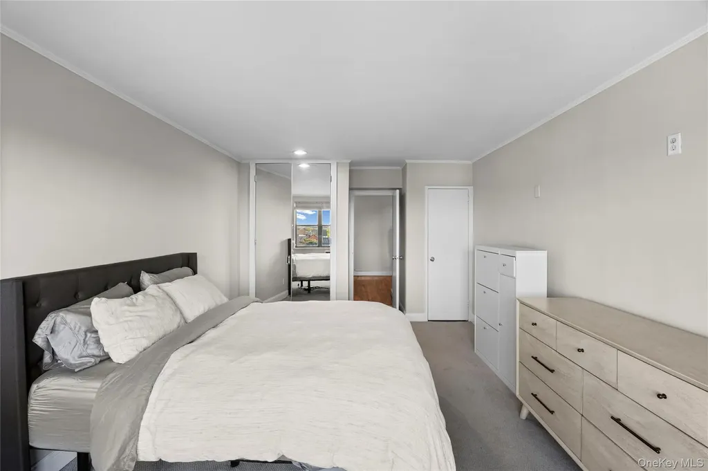 333 E Broadway Long Beach NY 11558